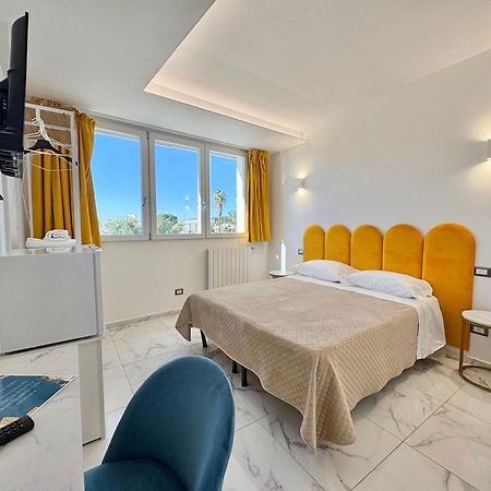 Romano'S Luxury Stay B&B Bari Kültér fotó