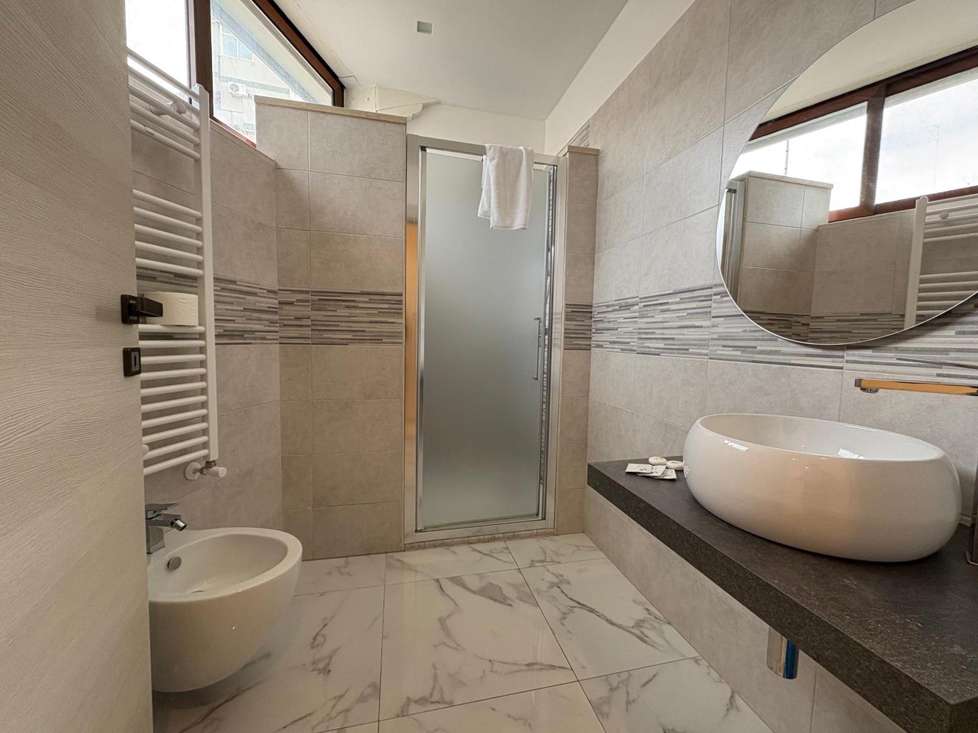 Romano'S Luxury Stay B&B Bari Kültér fotó