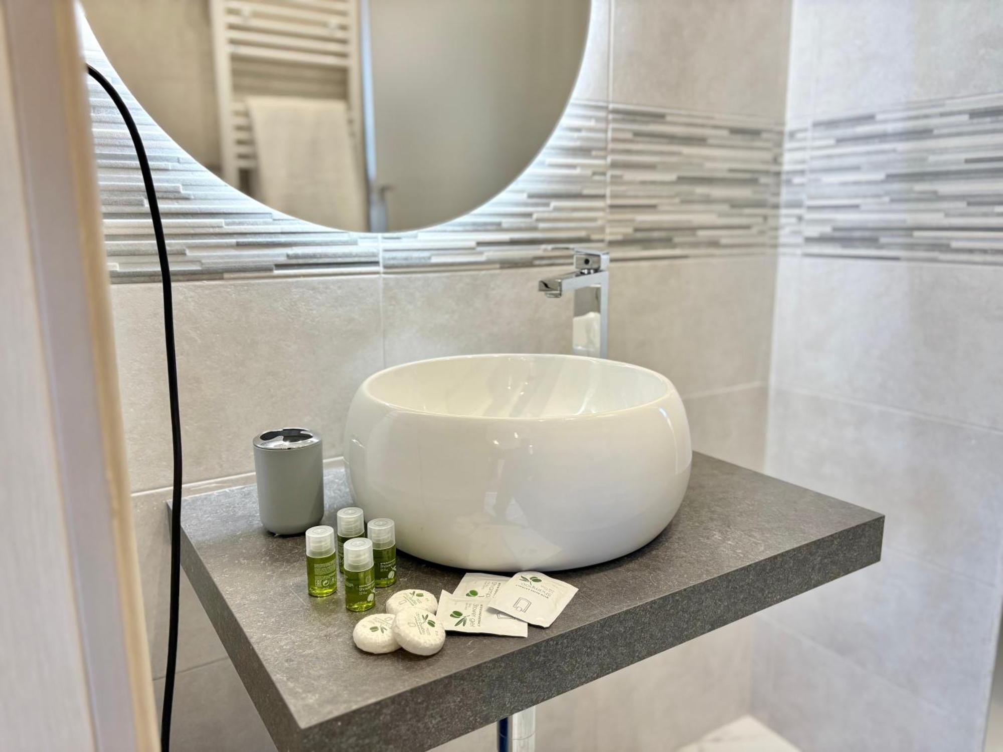 Romano'S Luxury Stay B&B Bari Kültér fotó